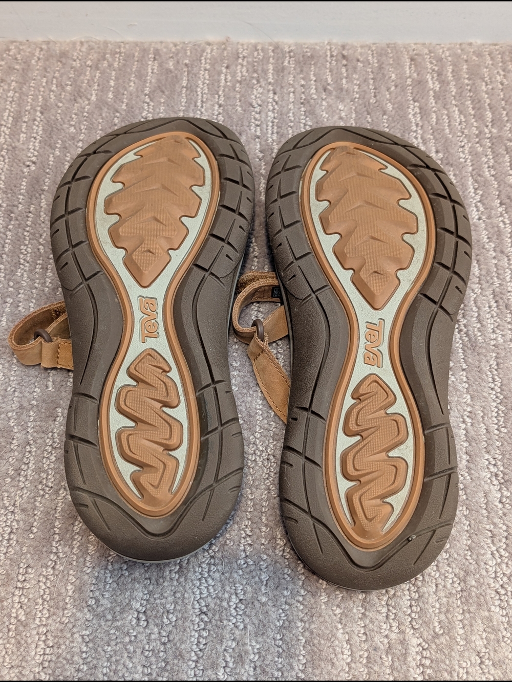 Teva Women's Elzada Slide Leather Sandal - Picture 4 of 5